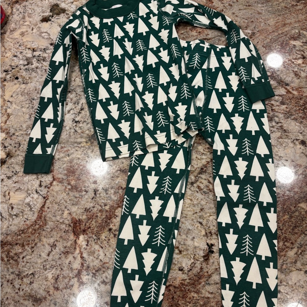 Hanna Andersson Forest Green Kids Pajama Set